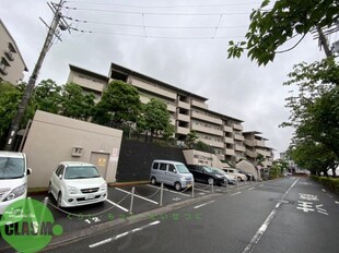 朝日プラザ生駒西2番館　C棟の物件外観写真